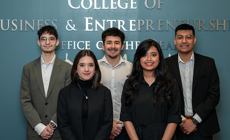 UTRGV students awarded kemper scholars UTRGV students awarded kemper scholars